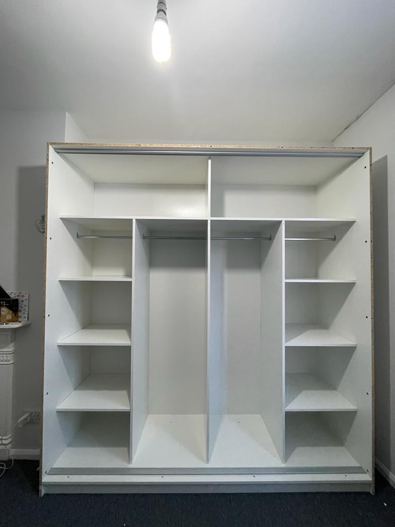 High-Quality Sliding Mirror Door Wardrobe – Ideal for Small & Large Spaces