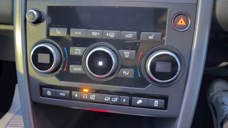 2019 Land Rover Discovery Sport 2.0 Discovery Sport Landmark TD4 Auto 4WD 5dr SUV Diesel Automatic