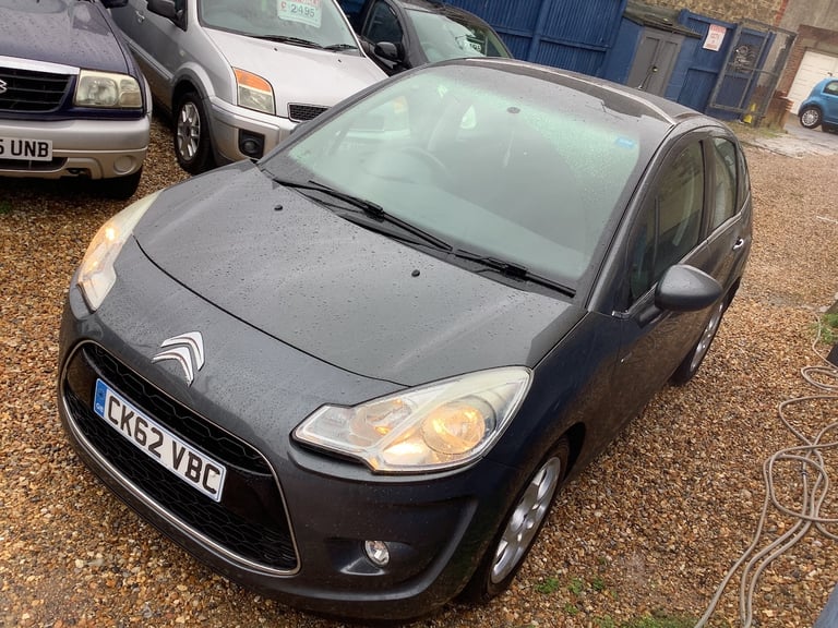CITREON C3 EXCLUSIVE E HDI 1.6 DIESEL MANUAL GREY 5 DOOR HATCHBACK 2013