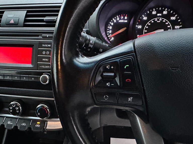 2015 Kia Rio 1.25 SR7 3dr HATCHBACK Petrol Manual