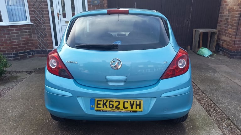 Vauxhall Corsa. 1.4. 3 doors. 2012.