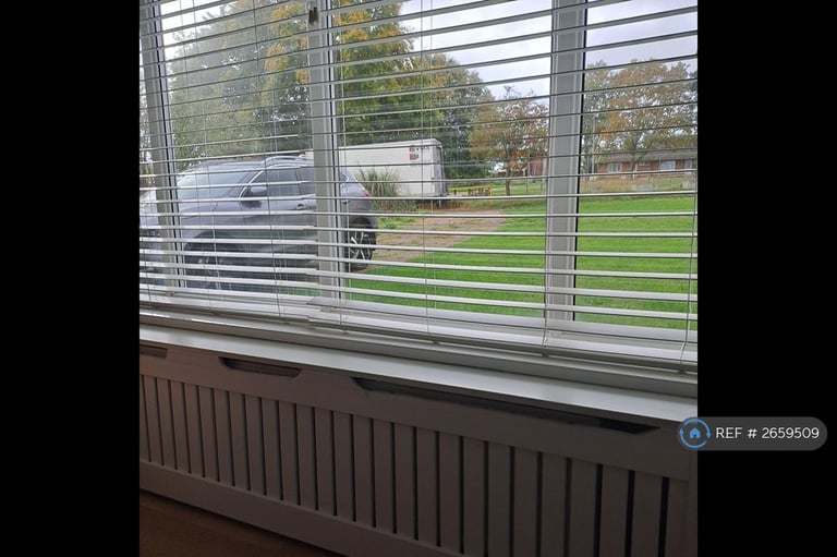 1 bedroom in Millers Park, Wellingborough, NN8 (#2659509)