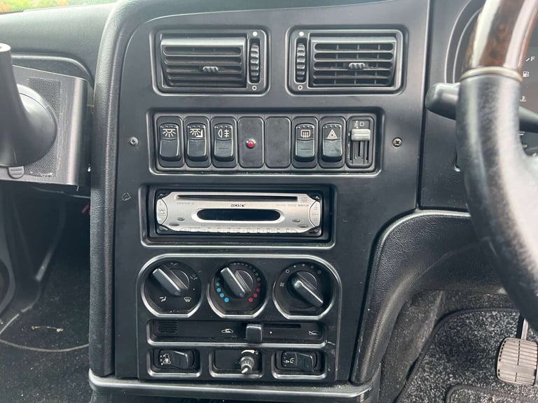2006 LTC TXII BRONZE Unlisted Diesel Automatic