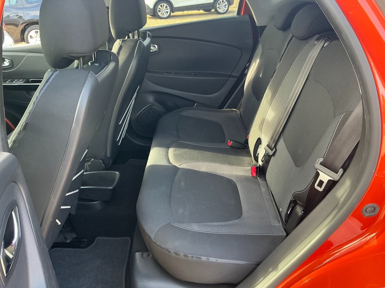 2014 Renault Captur 1.5 dCi 90 Dynamique S MediaNav Energy 5dr HATCHBACK Diesel Manual