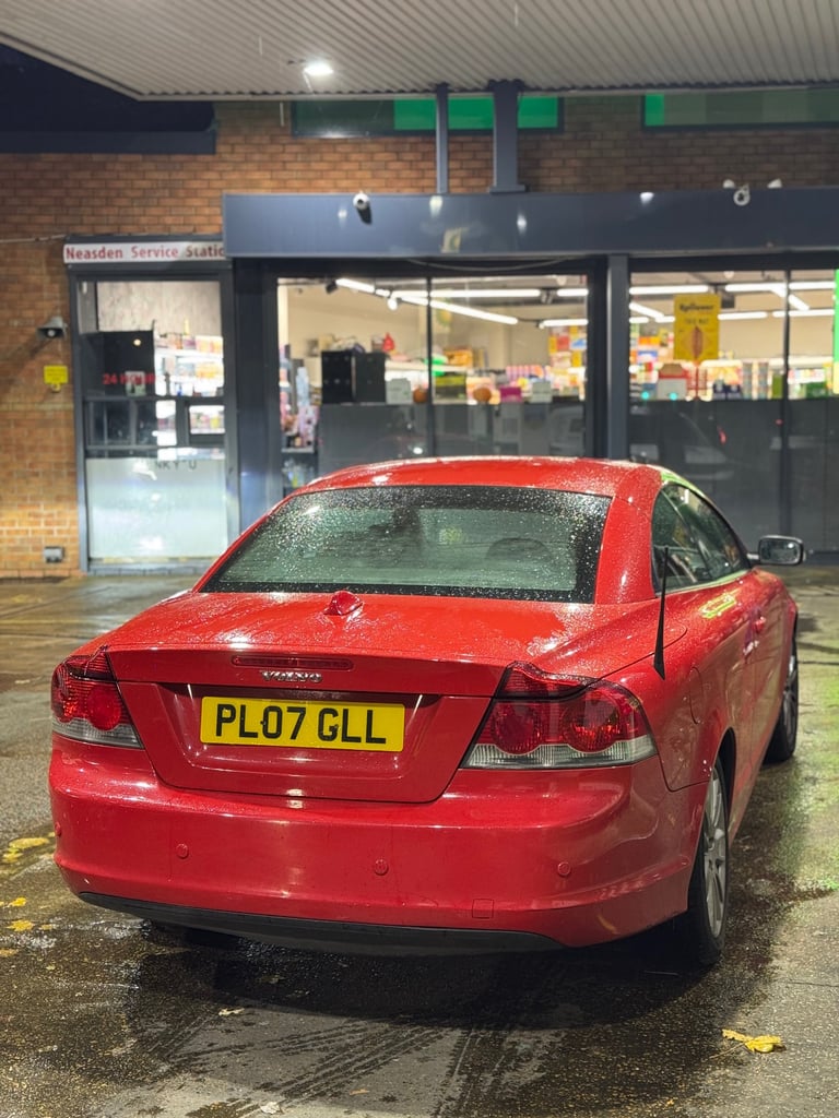 Volvo, C70, Convertible, 2007, Semi-Auto, 2435 (cc), 2 doors