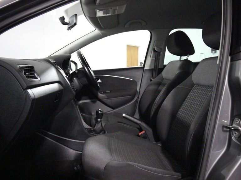 2017 Volkswagen Polo 1.2 TSI BlueMotion Tech Match Hatchback 5dr Petrol Manual Euro 6 (s/s) (90  ...