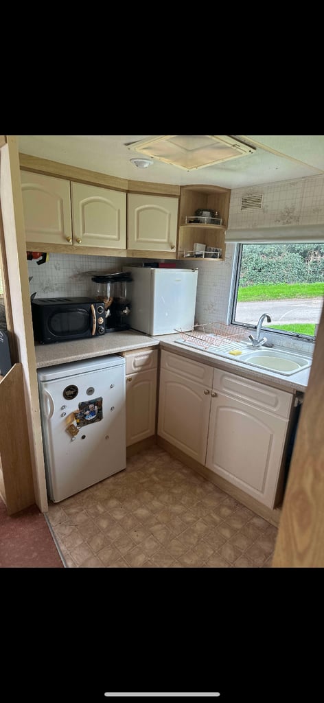 Static caravan for sale in eastchurch 