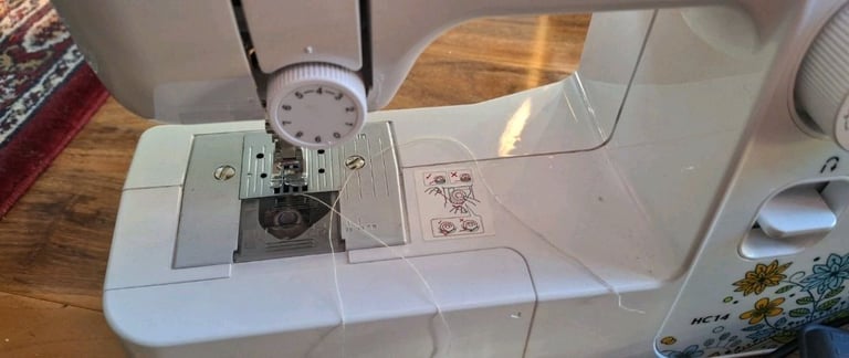(Please Read the description)Brother sewing machine MODEL HC14