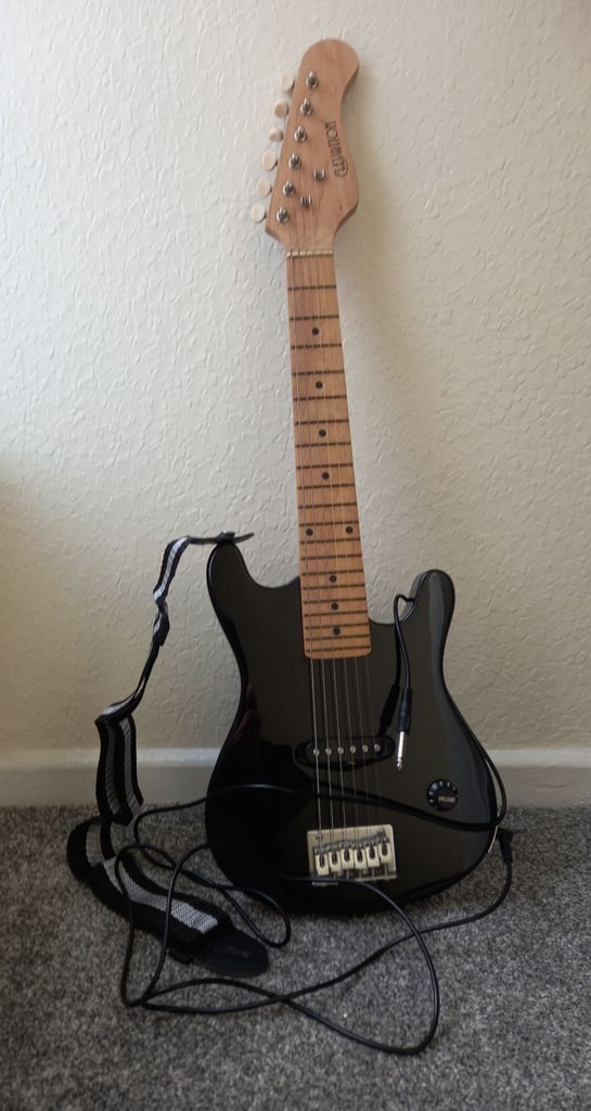Junior/Kids Stratocaster Type Electric Guitar with Amplifier