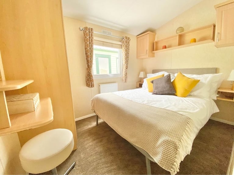 Own a caravan, Change your life today - Kent, Isle of Sheppey