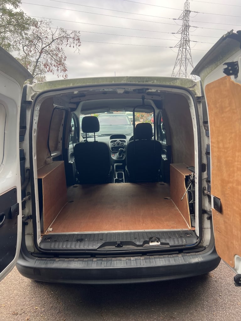 Renault, KANGOO, Panel Van, 2015, Automatic, 1 (cc)