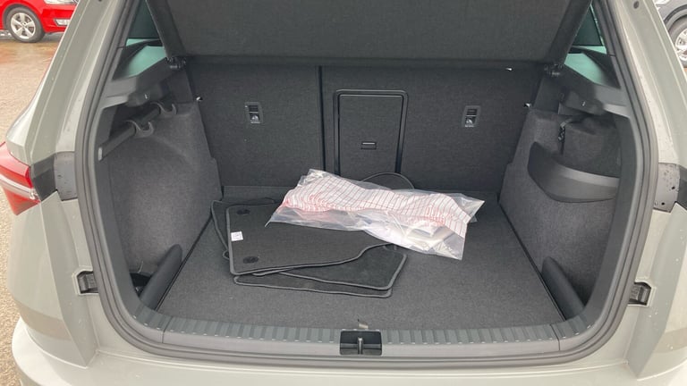 2025 Skoda Karoq 2.0 TSI Sportline Edition 4x4 5dr DSG Petrol Estate Estate Petrol Automatic