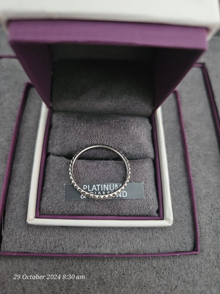 Beaverbrooks full diamond eternity ring size M 