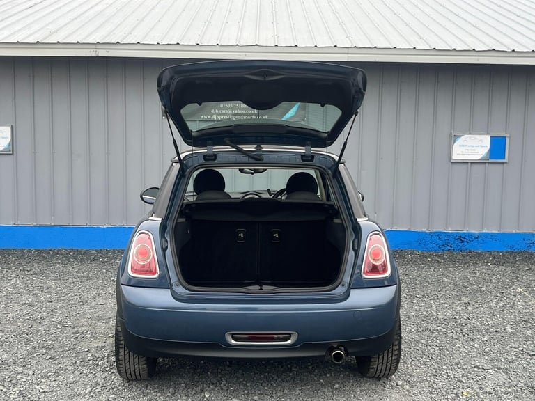  MINI Hatch 1.6 Cooper Euro 5 3dr Petrol Manual