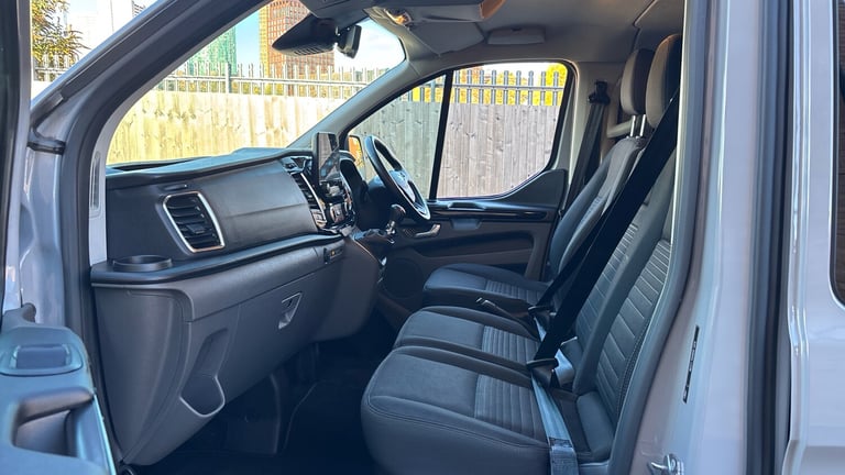 2023 Ford Transit Custom 2.0 EcoBlue 130ps Low Roof D/Cab Limited Van PANEL VAN DIESEL Manual