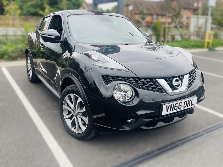 image for 2016 Nissan Juke 1.6 DIG-T Tekna XTRON 4WD Euro 6 5dr HATCHBACK Petrol Automatic