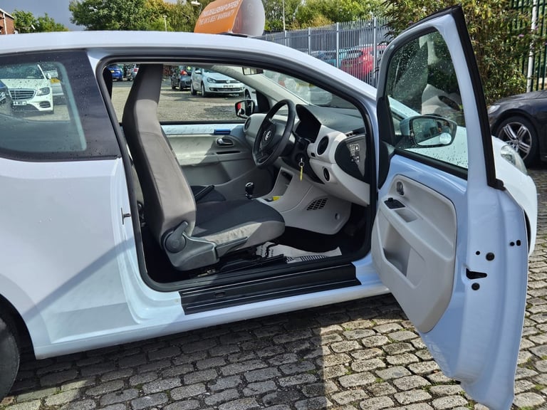 2012 Volkswagen up! 1.0 Petrol Move Up Automatic 4 Seats 3dr Hatchback Petrol Automatic