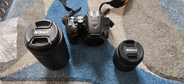 Nikon D3500 Camera & AF 18-55mm & AF-S Boxed 55-200mm Dual Lens Kit with memory card like new