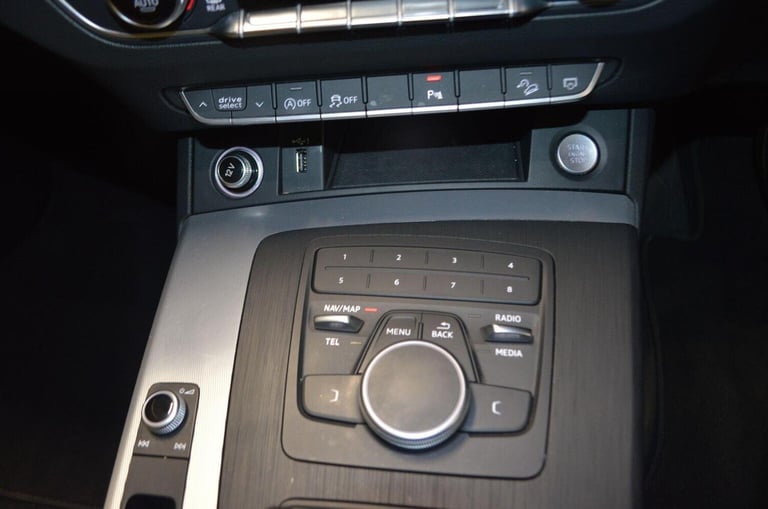 AUDI Q5 2.0 TDI 40 Sport S Tronic quattro Euro 6 (s/s) 5dr 2019