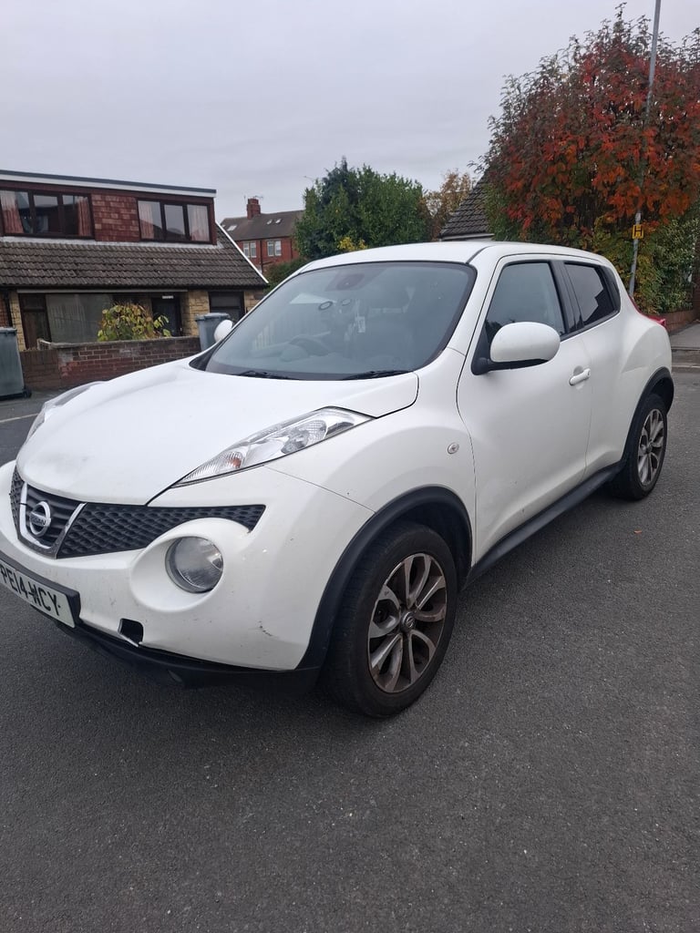 Nissan, JUKE, Hatchback, 2014, Manual, 1461 (cc), 5 doors