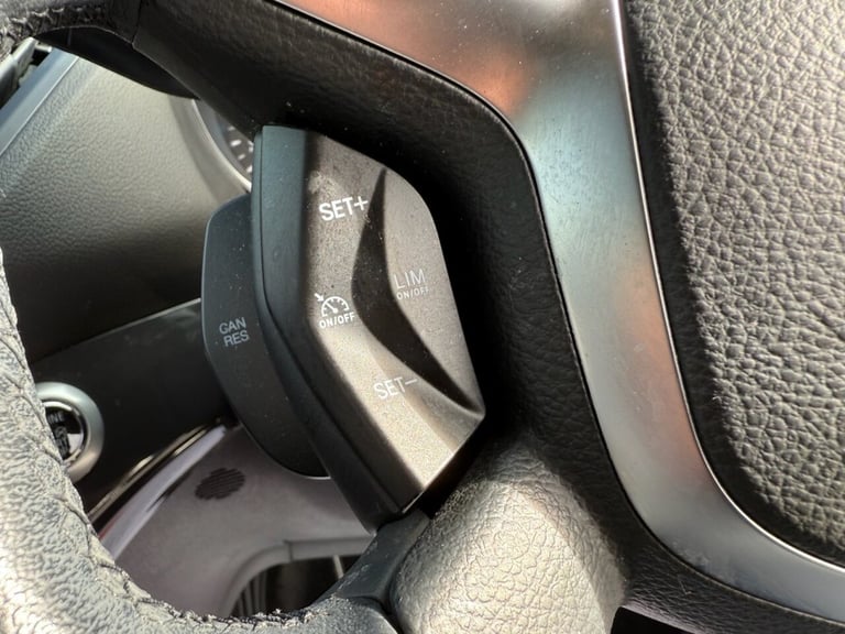 2016 Ford Kuga 2.0 TDCi Titanium SUV 5dr Diesel Manual 2WD Euro 6 (s/s) (150 ps) HATCHBACK Diesel...