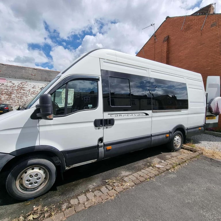 Iveco, DAILY,glass sided , 2011, Manual, 2287 (cc)