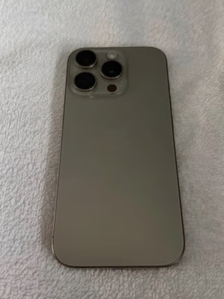 iPhone 16 pro 256gb
