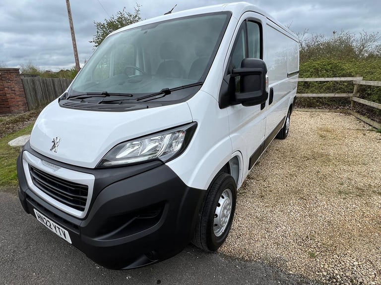 PEUGEOT BOXER 2.2 BlueHDi 335 S 2022