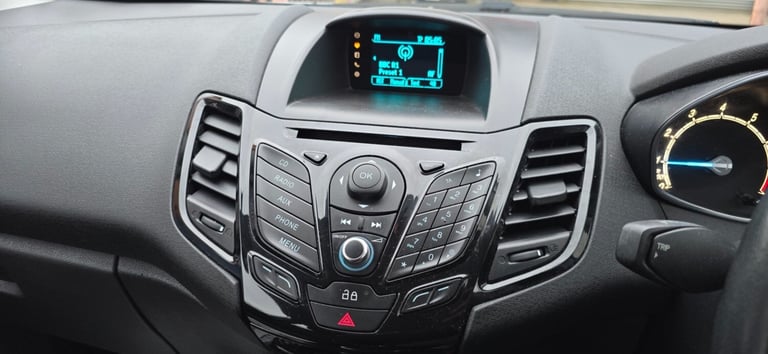 2014 Ford Fiesta 1.25 82 Zetec 3dr HATCHBACK Petrol Manual