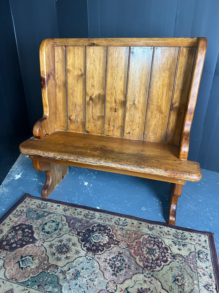 Antique pine style little pew pub settle