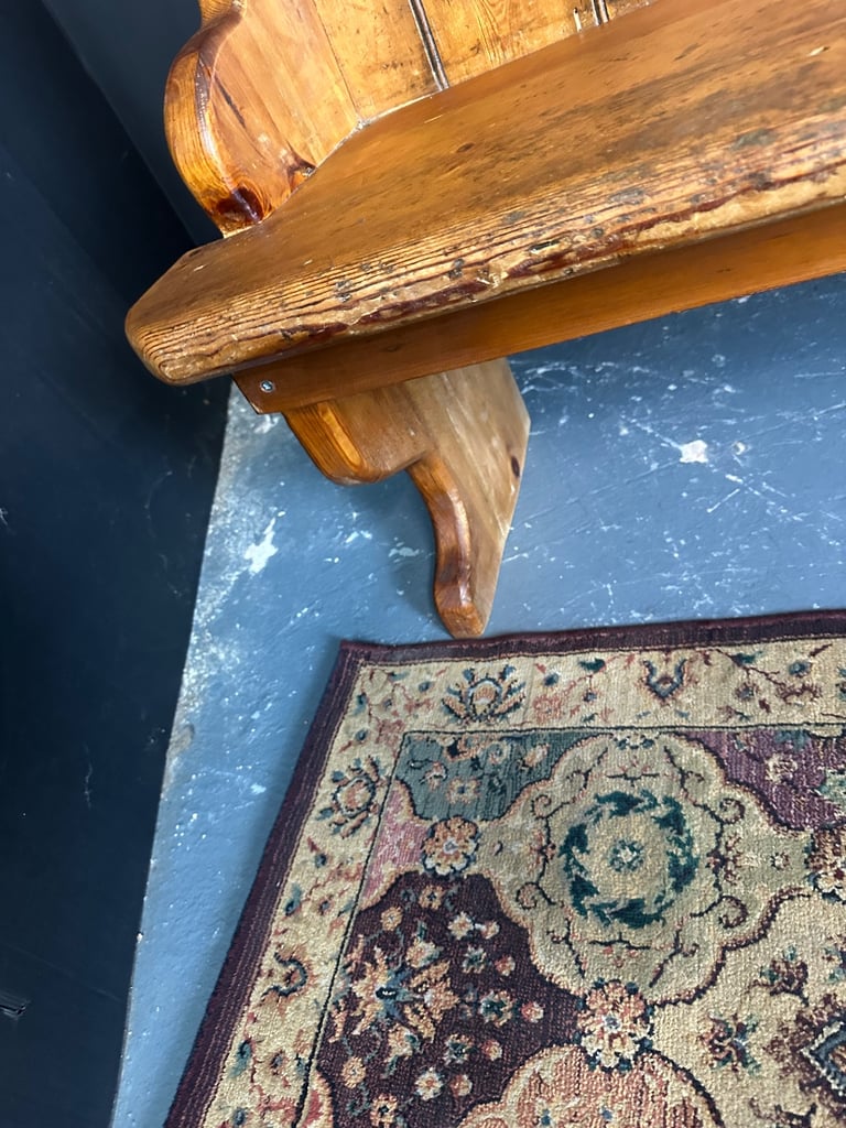 Antique pine style little pew pub settle