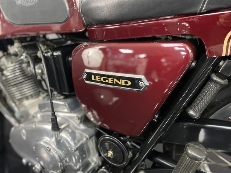 Triumph T160 Legend Les Williams or LP Williams Genuine Bike
