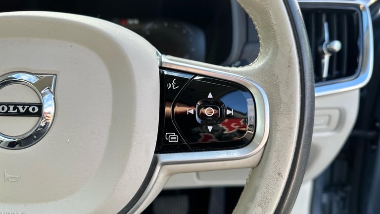 2020 Volvo V90 2.0 D5 Cross Country Plus 5dr AWD Geartronic ESTATE DIESEL Automatic