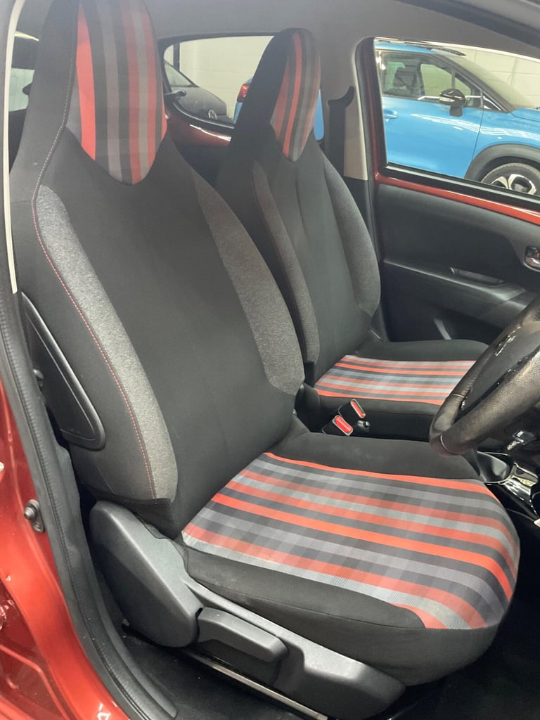  Peugeot 108 1.0 Collection Euro 6 (s/s) 5dr Petrol Manual