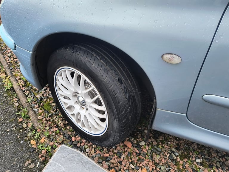 Peugeot, 206, Hatchback, 2005, Manual, 1398 (cc), 3 doors