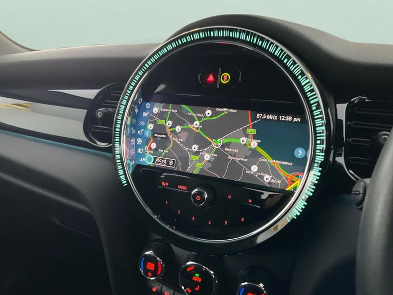 2022 MINI Electric Hatch Cooper SE 32.6kWh Level 2 Hatchback 3dr Electric Auto (184 ps) - 17IN AL...