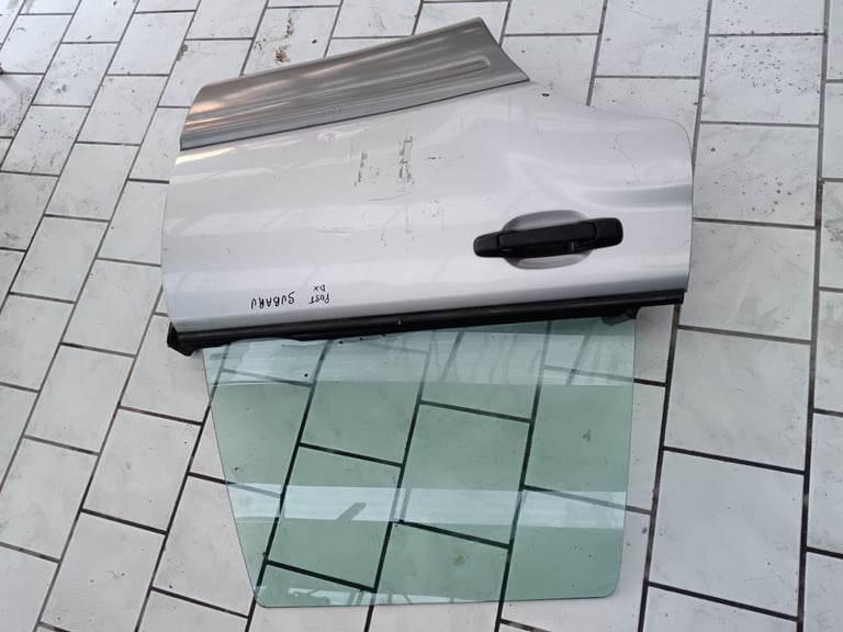 Rh rear door Subaru Forester