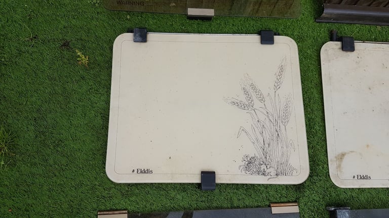 Glass hob lid / cover for camper caravan motorhome or boat.