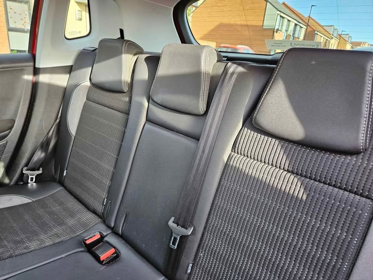 Peugeot, 2008, Hatchback, 2017, Manual, 1199 (cc), 5 doors