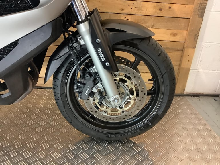 Honda VFR 800 CROSSRUNNER