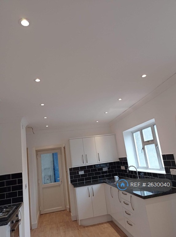 3 bedroom house in Mulberry Drive, Bristol, BS15 (3 bed) (#2630040)