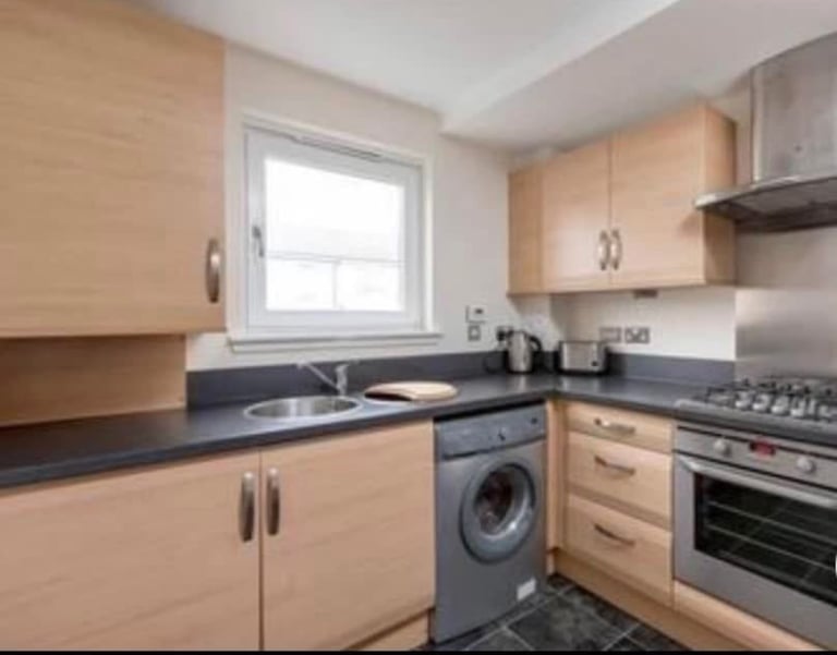 image for Room share | modern two bed in corstorphine