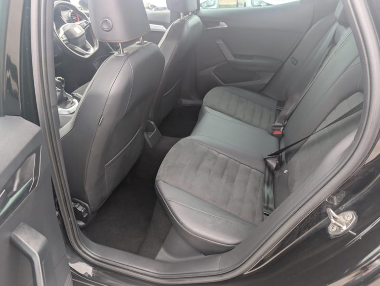 2023 SEAT Arona 1.0 TSI FR Edition SUV 5dr Petrol Manual Euro 6 (s/s) (110 ps) HATCHBACK Petrol M...