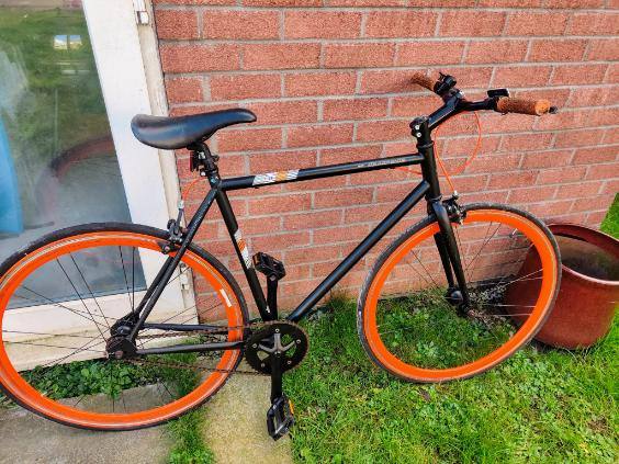 image for Muddyfox Single Speed Fixie - X large city bike black/orange for sale