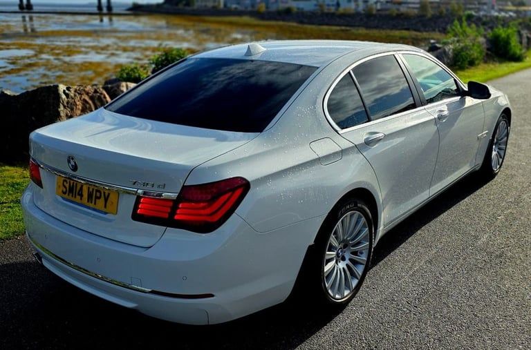 2014 14 BMW 7 SERIES 3.0 730D SE SALOON 4DR DIESEL AUTO EURO 5 (S/S) (258 PS) DI