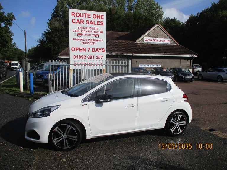 2016 Peugeot 208 1.2 PureTech 110 GT Line 5dr HATCHBACK Petrol Manual