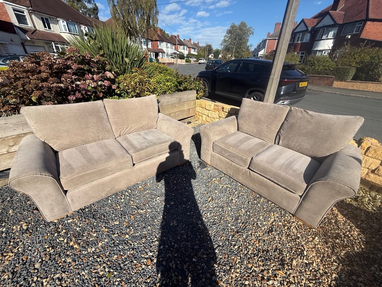 Beige Next 3&2 Sofa Set 