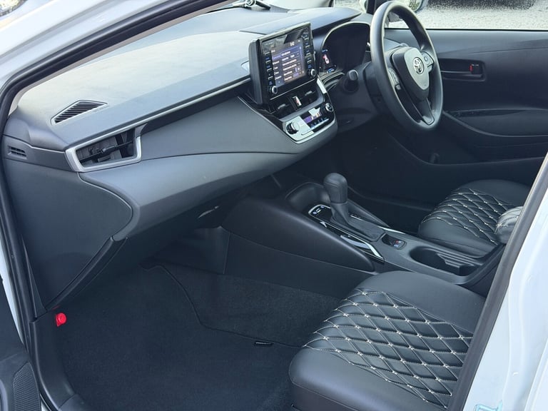 2022 Toyota Corolla TOURING ESTATE GX WHITE 1.8L PETROL HYBRID ELECTRIC AUTOMATIC 5 SEATER Estate...