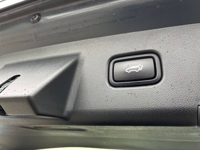 2021 Hyundai TUCSON 1.6 TGDi Hybrid 230 Ultimate 5dr 2WD Auto SUV PETROL/ELECTRIC Automatic