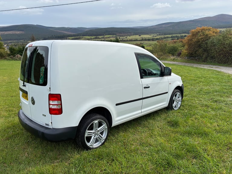 Volkswagen, CADDY, Panel Van, 2014, Manual, 1598 (cc)